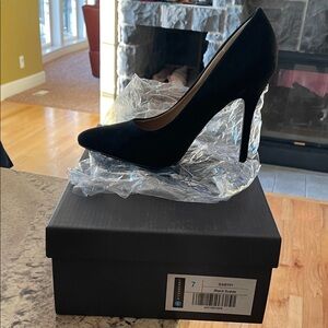 NWT Riverberry Chic Black Suede Heels